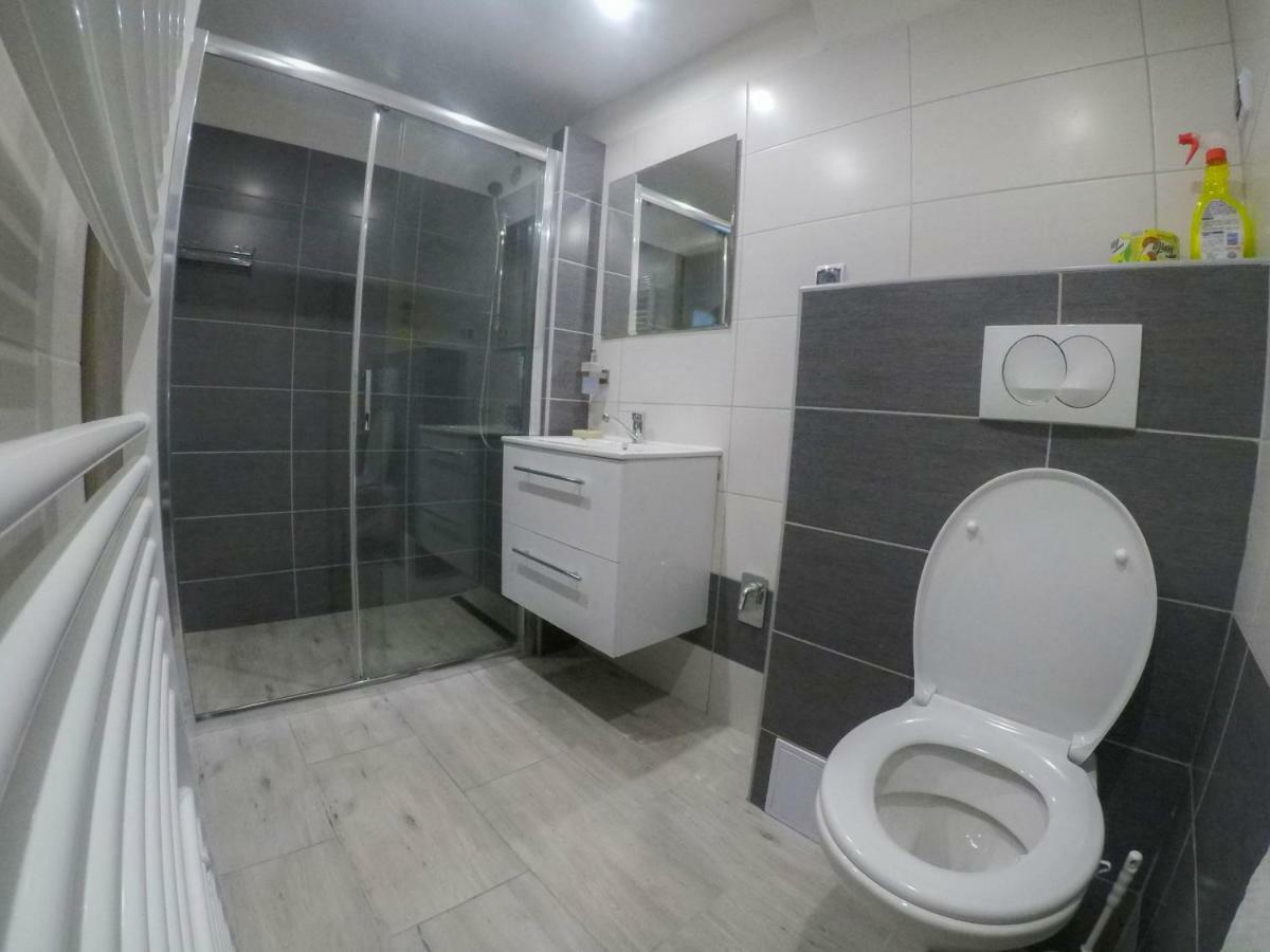 Apartman Choc Lucky Exterior photo