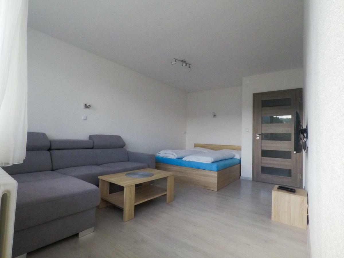 Apartman Choc Lucky Exterior photo