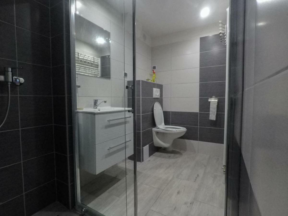 Apartman Choc Lucky Exterior photo