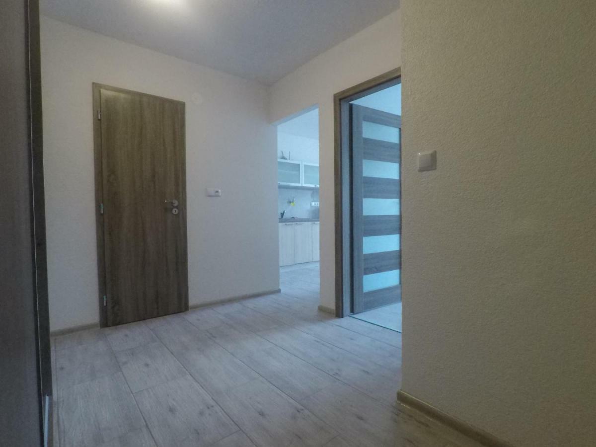 Apartman Choc Lucky Exterior photo