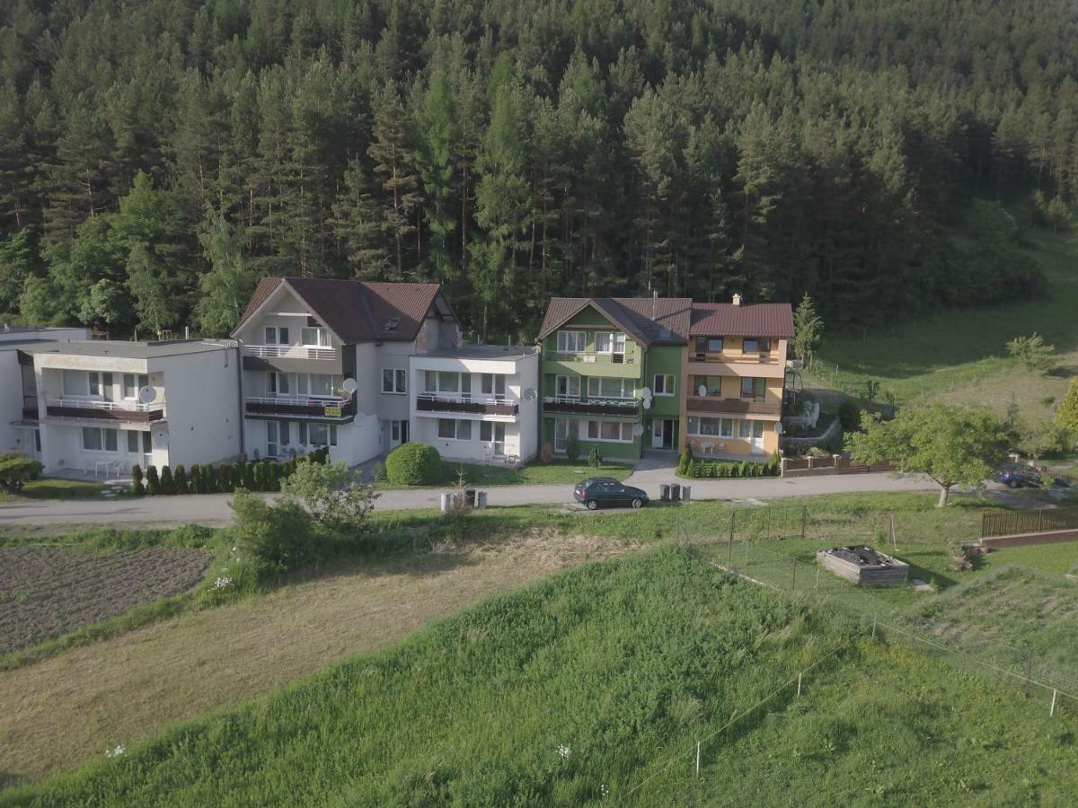 Apartman Choc Lucky Exterior photo